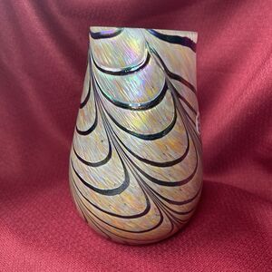 Teleflora Iridescent Art Glass Abstract Swirl Vase, Black, Taiwan, 7.5 in